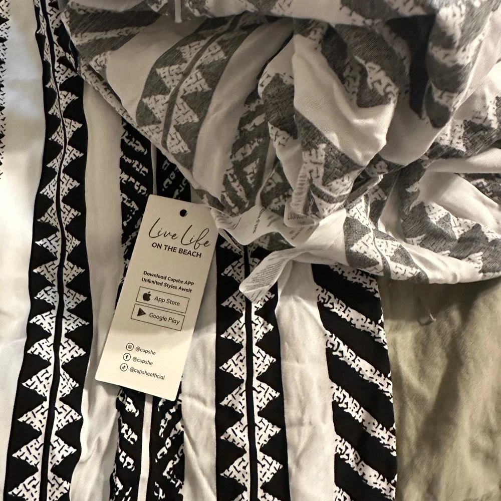 NWT Cupshe jumpsuit.
